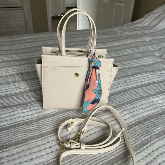 Steve Madden Handbags - Steve Madden Mini Bag